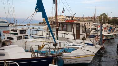 Bild: Boote-Corfu-Hafen